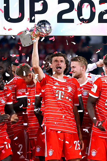 2022 durfte sich Thomas Müller über seinen siebten DFL-Supercup freuen.