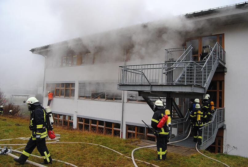 Feuer in einer Behindertenwerkstatt im Schwarzwald: 14 Menschen sterben in den Flammen