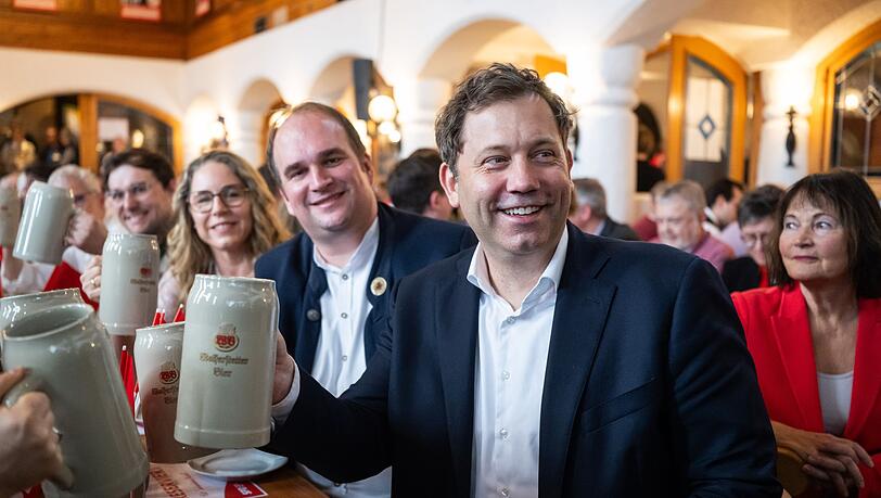 Klingbeil trat in Vilshofen auf. Klingbeil trat in Vilshofen auf.