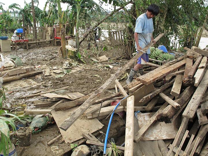 Bilder der Verwüstung: Taifun "Nesat" verwüstet die Philippinen - Die Bilder