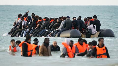 Die Zahl der Ank&uuml;nfte von Schutzsuchenden in der EU war in den vergangenen Monaten gefallen. (Archivbild)