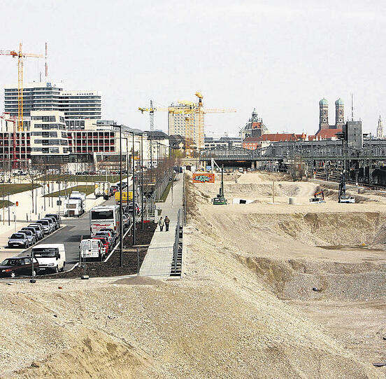 Die Nachfrage ist gerade in München besonders groß - deshalb entstehen wie hier am Arnulfpark immer mehr Wohnungen.