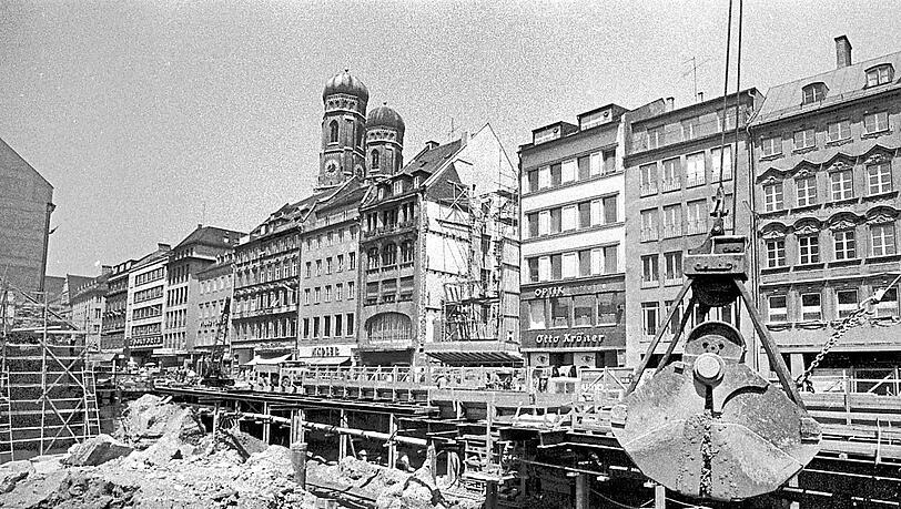 Die Münchner Innenstadt ist für den U- und S-Bahn-Bau aufgegraben worden.