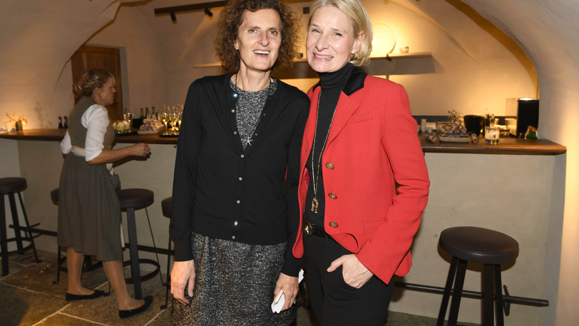 Die Gastgeberinnen: Innegrit Volkhardt (l.) und Sibylle Schön.