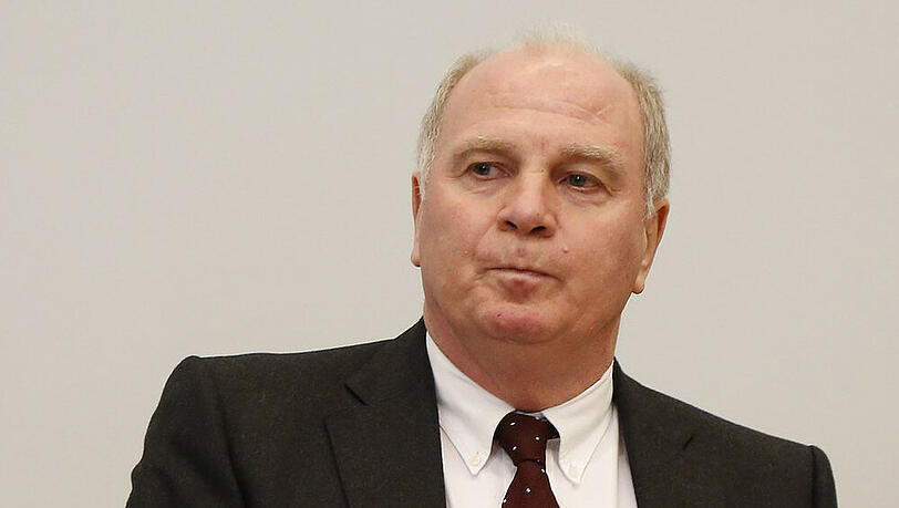 Einer der Vontobel-Banker, der Ex-Bayern-Präsident Uli Hoeneß zur Steuerhinterziehung verholfen haben soll, ist nun auf der Flucht vor der deutschen Justiz. (Archivbild) Einer der Vontobel-Banker, der Ex-Bayern-Präsident Uli Hoeneß zur Steuerhinterziehung verholfen haben soll, ist nun auf der Flucht vor der deutschen Justiz. (Archivbild)