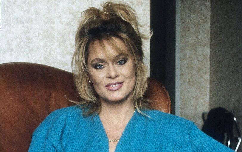 Auch sie durfte in drei Filmen den "Eis am Stiel"-Jungs den Kopf verdrehen: Bea Fiedler wurde 1977 als Playmate des Monats im deutschen "Playboy" bekannt. Auch sie durfte in drei Filmen den "Eis am Stiel"-Jungs den Kopf verdrehen: Bea Fiedler wurde 1977 als Playmate des Monats im deutschen "Playboy" bekannt.