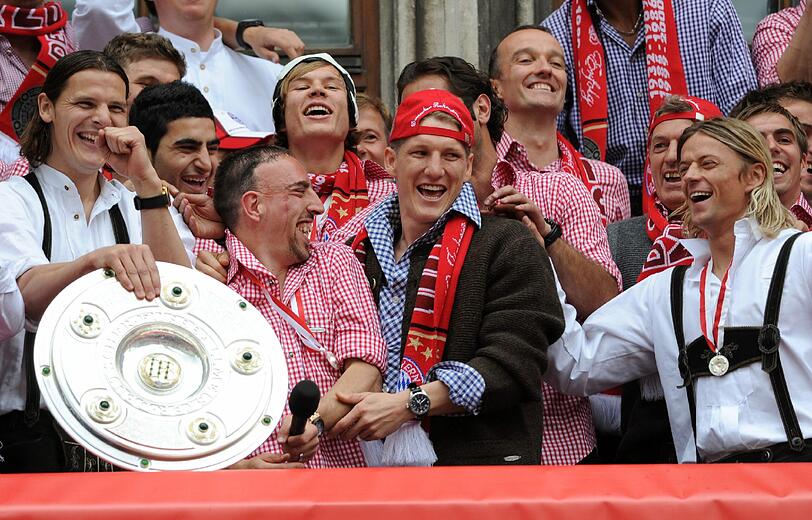 Die Bilder von Schweinsteigers sensationellen Zeit beim FC Bayern.