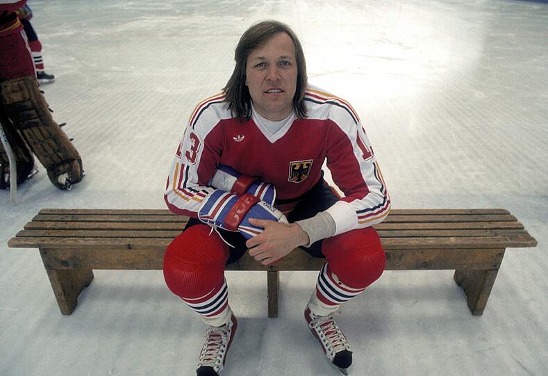 ... ehemaligen Eishockey-Stars und Mitgliedes der IIHF Hall of Fame, Erich Kühnhackl.