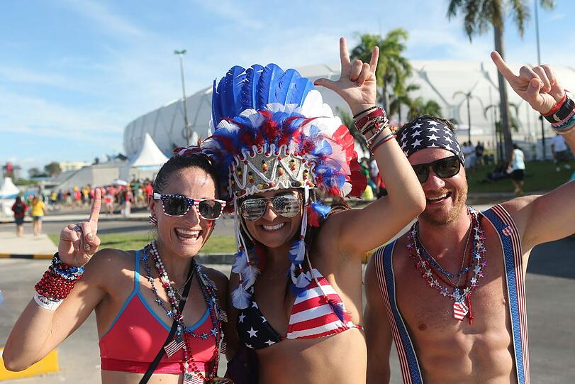 Ob im Stadion in Brasilien oder beim Public Viewing daheim: Die heißesten Fans der WM. Die Bilder!