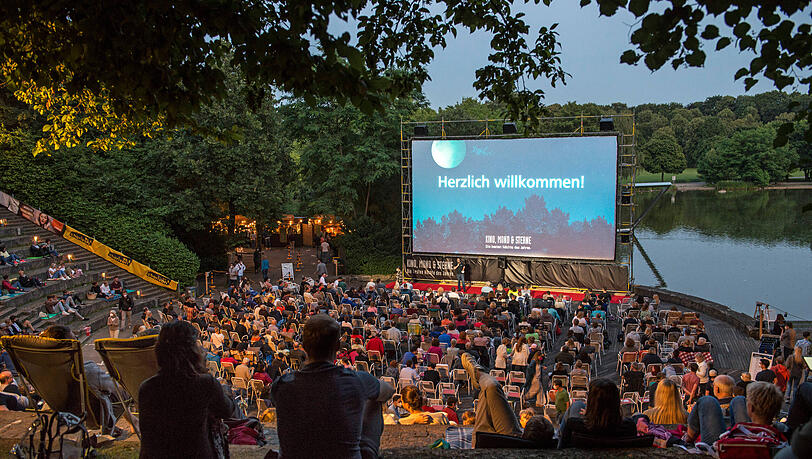 Am 19. Juni startet das Kino Open-Air im Münchner Westpark heuer in die Saison. Am 19. Juni startet das Kino Open-Air im Münchner Westpark heuer in die Saison.
