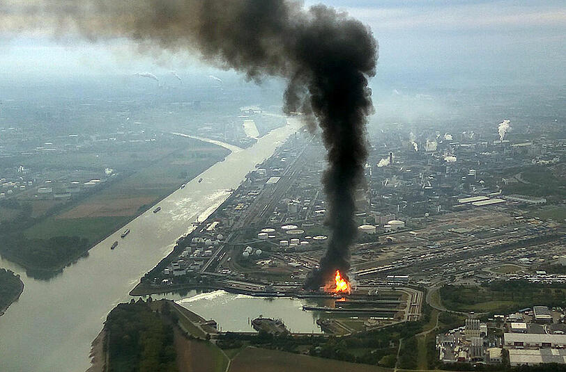 Verheerende Explosion bei BASF in Ludwigshafen. Die Bilder.