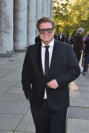 Francis Fulton-Smith