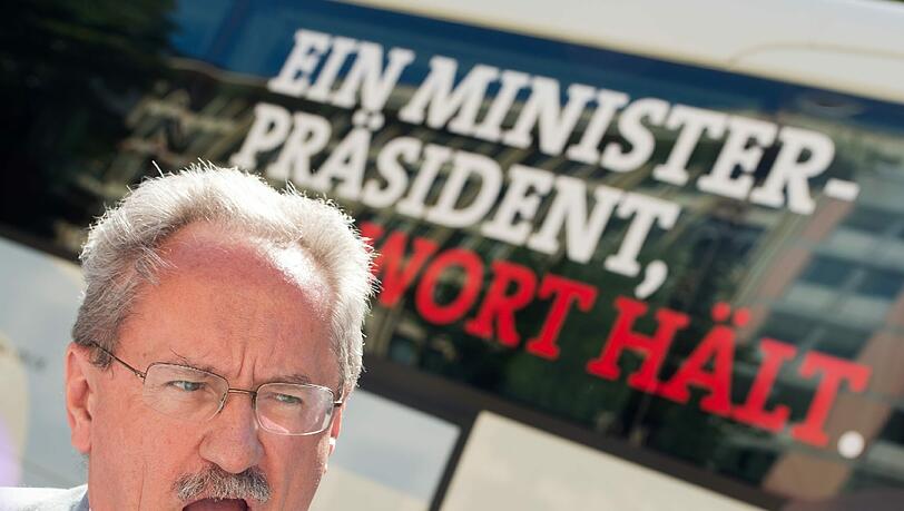 Der SPD-Spitzenkandidat für den Posten des bayerischen Ministerpräsidenten, Christian Ude, will (und wird) es am Sonntag wissen. Der SPD-Spitzenkandidat für den Posten des bayerischen Ministerpräsidenten, Christian Ude, will (und wird) es am Sonntag wissen.