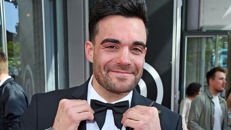 Stefano Zarrella hatte seine letzte bestätigte Beziehung mit Romina Palm. Die Verlobung führte jedoch nicht zu einer Hochzeit. Im März 2023 wurde die Trennung bekannt.