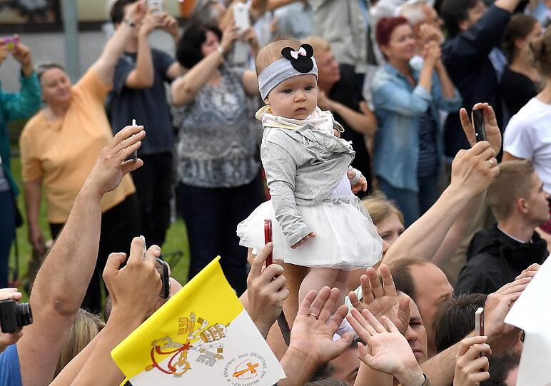 Papst Franziskus bei der Open-Air-Messe im Wallfahrtsort Tschenstochau.