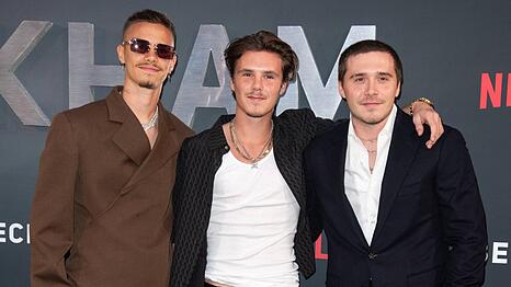 Romeo, Cruz und Brooklyn Beckham (v.l.) im Oktober 2023 in London.