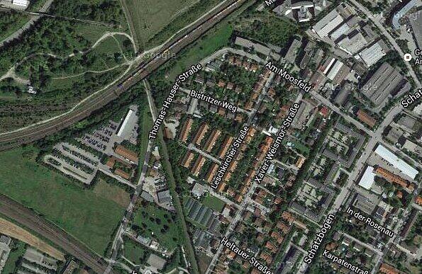Hier an der Thomas-Hauser-Straße in Trudering sollen 14 neue Reihenhäuser entstehen.