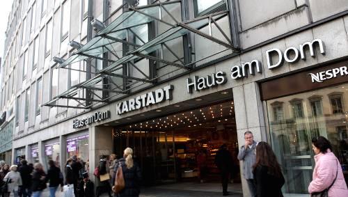 Ende des Jahres ist Schluss: Karstadt am Dom schließt seine Türen für immer. Ende des Jahres ist Schluss: Karstadt am Dom schließt seine Türen für immer.