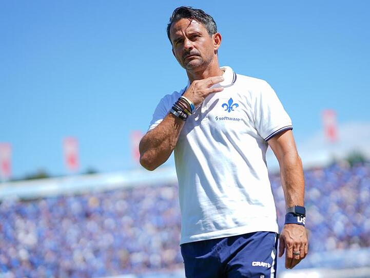 Dirk Schuster ist nicht mehr Trainer des SV Darmstadt 98.