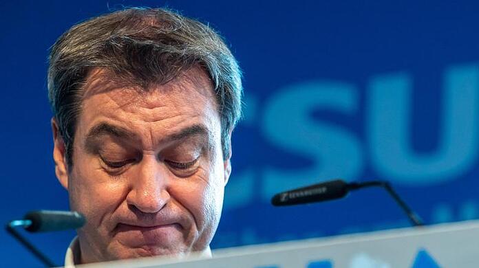 Markus Söder (CSU) nimmt an einer Pressekonferenz teil.