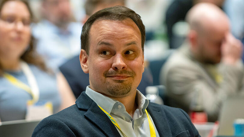 Er ist Bayerns neuer FDP-Chef: der fr&uuml;here Landtagsabgeordnete Matthias Fischbach aus dem Landkreis Erlangen. Zun&auml;chst wurde allerdings ein anderer Name verk&uuml;ndet.