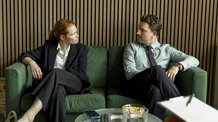 In Paartherapie: Sonja (Karoline Herfurth) und Milan (Friedrich Mücke), der wegen der Krise zu seiner Schwester gezogen ist.