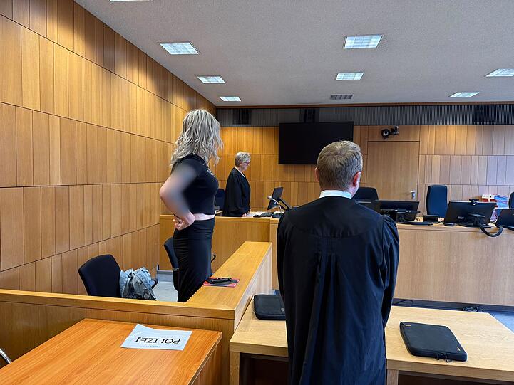 Die Angeklagte sitzt im M&uuml;nchner M&auml;nnergef&auml;ngnis in U-Haft.