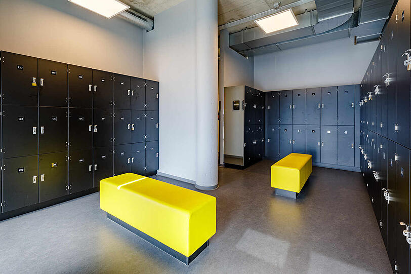 Mit 8 Studios in München ist FIT STAR nicht nur Marktführer, sondern auch immer in der Nähe &ndash; egal ob man vom Arbeitsplatz, der eigenen Wohnung oder der Universität aus ins Studio fährt. Einmal Mitglied bei FIT STAR hat man mit der MEMBERCARD Zutritt in alle Studios. Das Fitnesstraining ist also auch beim Städtetrip nach Berlin oder dem Urlaub in Madrid gesichert.
