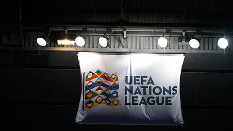 In Rumänien ist es in einem Nations-League-Spiel zu einem Eklat gekommen.