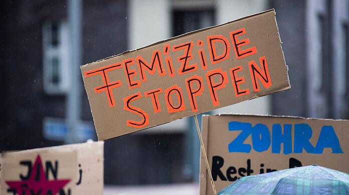 360 Frauen und Mädchen starben im vergangenen Jahr bei Femiziden. (Archivbild)