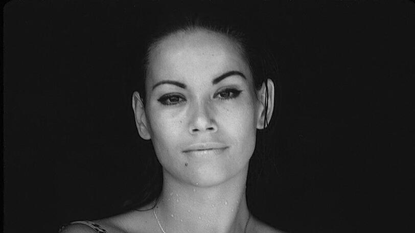Claudine Auger, das erste "Bond-Girl" (1965) der Geschichte, ist tot. Die Schauspielerin starb am 18. Dezember mit 78 Jahren in Paris.