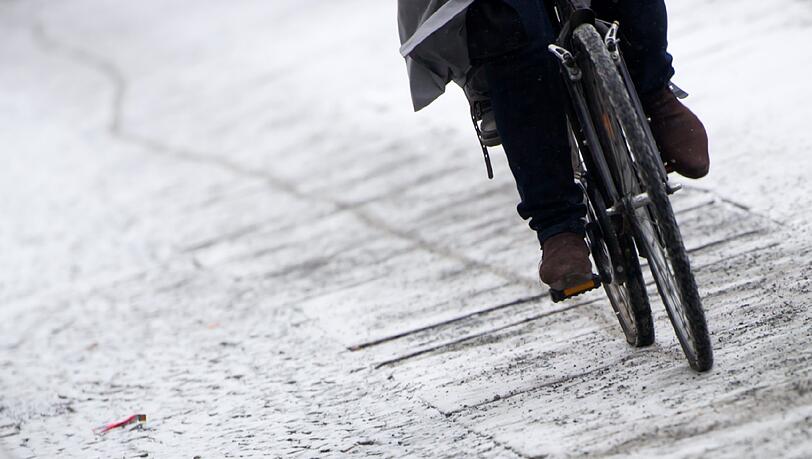 Auf der Nymphenburger Straße ist vorerst kein Umbau des Radlstreifens geplant. (Symbolbild) Auf der Nymphenburger Straße ist vorerst kein Umbau des Radlstreifens geplant. (Symbolbild)
