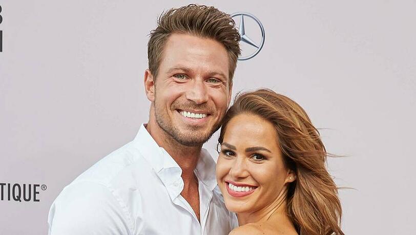 Sebastian und Angelina Pannek erwarten ihr erstes gemeinsames Kind Sebastian und Angelina Pannek erwarten ihr erstes gemeinsames Kind