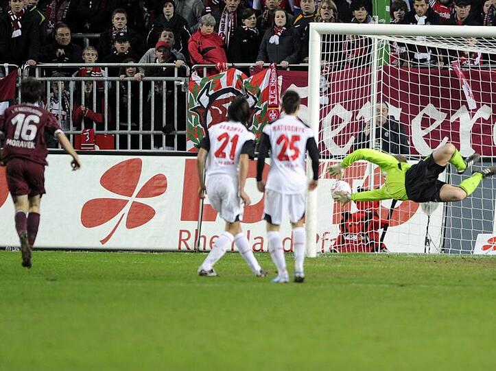Michael Rensing im Einsatz für den 1. FC Köln.