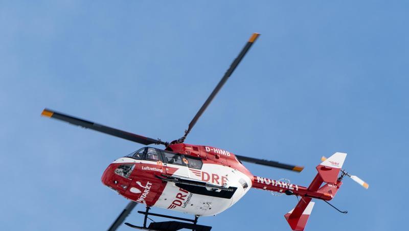Ein Rettungshubschrauber im Einsatz. Foto: Patrick Seeger/Archivbild Ein Rettungshubschrauber im Einsatz. Foto: Patrick Seeger/Archivbild