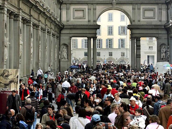 Ein Bild aus alten Zeiten (2006): Florenz fehlen die Touristen und Museumsbesucher.