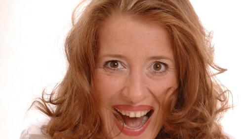 Luise Kinseher tritt in der Lach & Schieß auf . Luise Kinseher tritt in der Lach & Schieß auf .