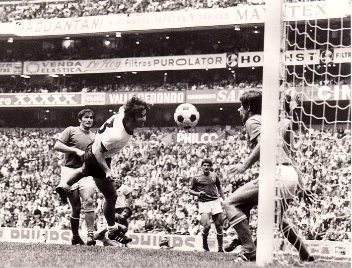 In 62 Spielen für die DFB-Elf traf Gerd Müller 68 Mal. Eine Rekordqoute für die Ewigkeit.