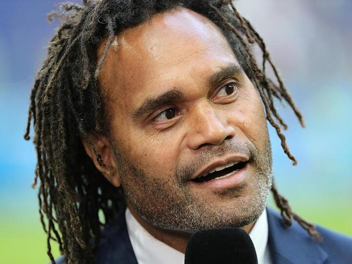 Der ehemalige französische Nationalspieler Christian Karembeu. Foto: Christian Charisius/dpa/Archivbild