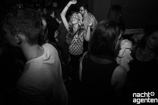 Im Crux gab es den gewohnt guten Hip-Hop- und R'n'B-Sound auf die Ohren.