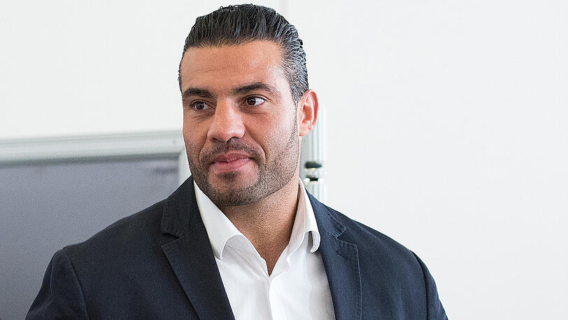 Verstrickt sich in Widersprüchen: Manuel Charr.