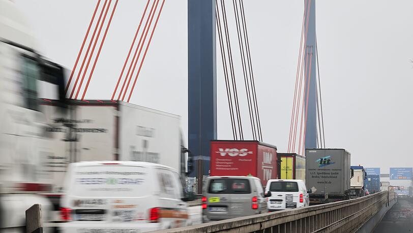 ADAC-Studie-So-schlimm-und-teuer-w-ren-Br-ckensperrungen