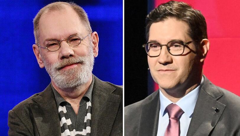 Ab 2014 bis zu Klaus Otto Nagorsniks Tod im Jahr 2024 waren sie J&auml;ger-Kollegen in der beliebten Quiz-Show "Gefragt - Gejagt" - am Todestag erinnert Sebastian Jacoby (r.) an ihn.