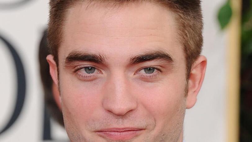 Robert Pattinson bei den Golden Globes Robert Pattinson bei den Golden Globes