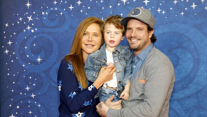 Ein Bild aus glücklichen Tagen: Doreen Dietel mit Tobias Guttenberg und Sohn Marlow im November 2017.