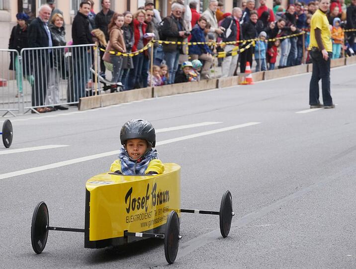 ... so wie dieser Bub hier. Rund 40 Teilnehmer durften heuer mitfahren.