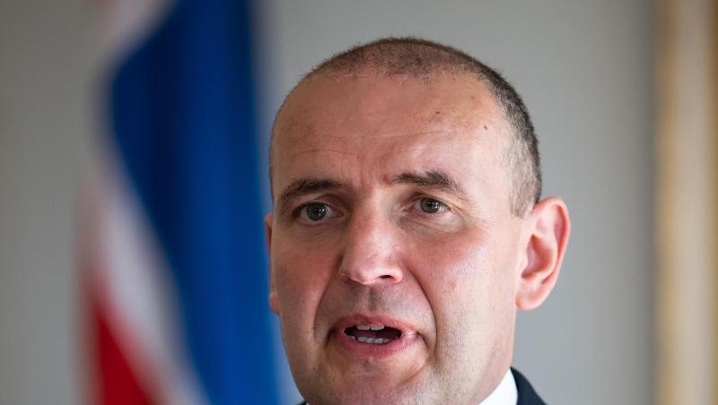 Gudni Jóhannesson ist wiedergewählt worden. Gudni Jóhannesson ist wiedergewählt worden.