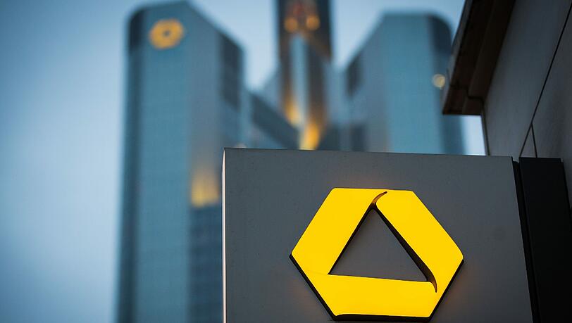 Hauptsitz der Commerzbank in Frankfurt am Main. Foto: Frank Rumpenhorst Hauptsitz der Commerzbank in Frankfurt am Main. Foto: Frank Rumpenhorst