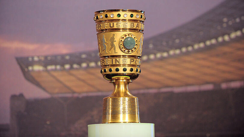 Das Objekt der Begierde: Der DFB-Pokal.