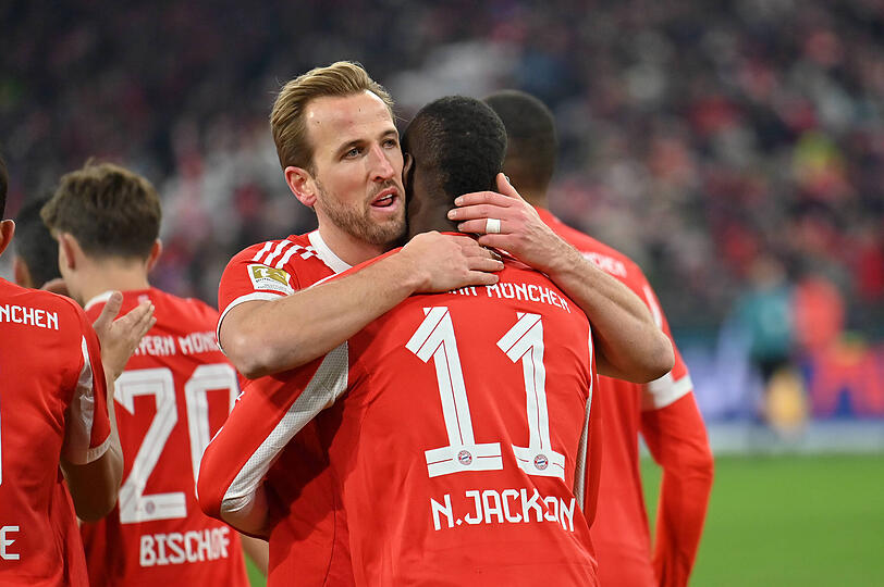 Verstehen sich laut Coach Vincent Kompany gut: Harry Kane und Nicolas Jackson. Verstehen sich laut Coach Vincent Kompany gut: Harry Kane und Nicolas Jackson.